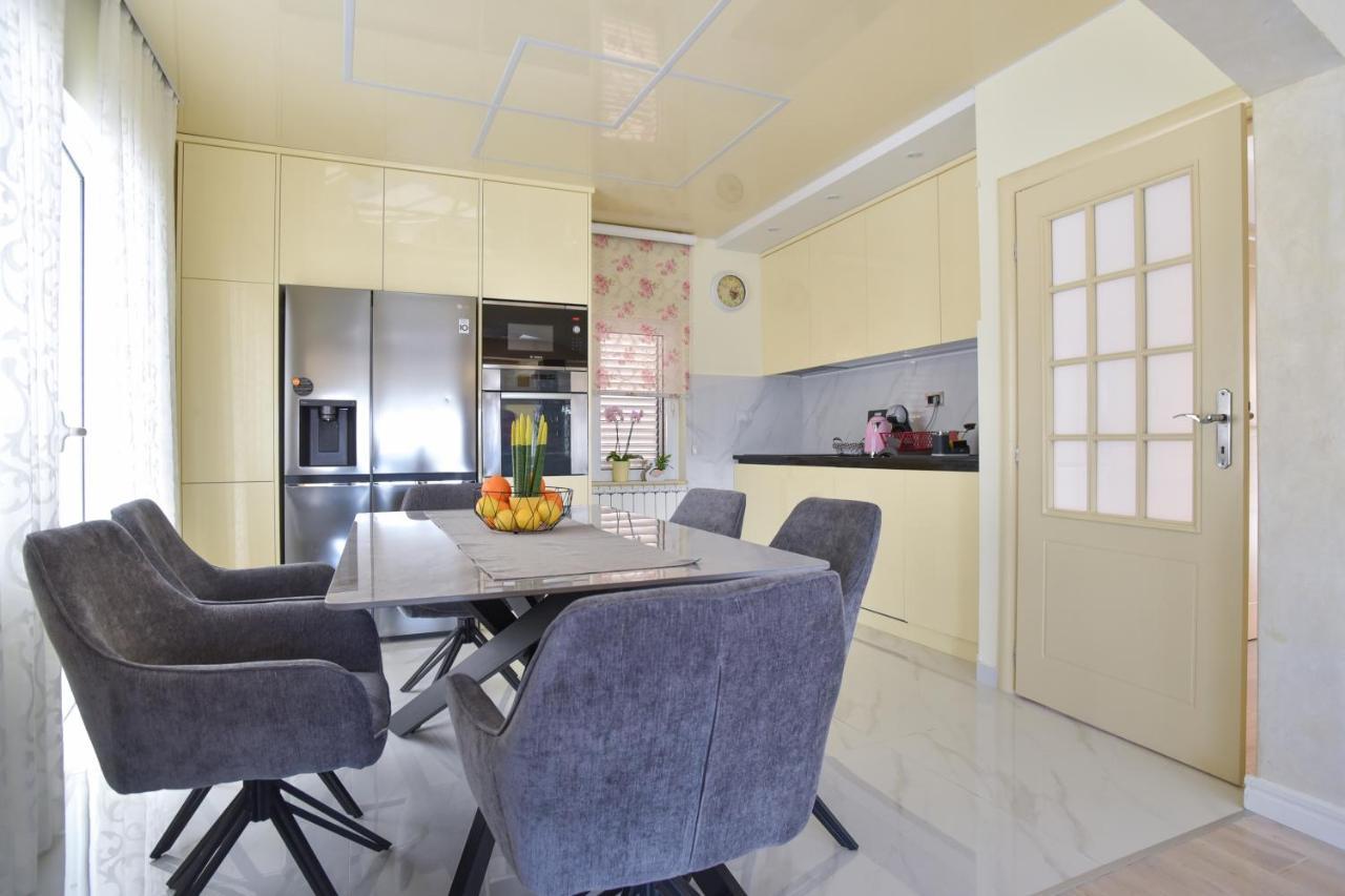 Villa Dragana *